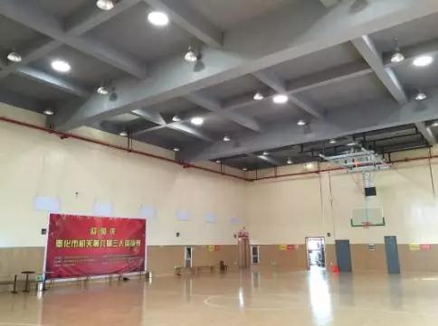 索乐图导光管日光照明